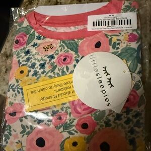 BNWT!! Little sleepies secret garden long sleeve set